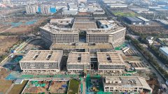 提拔城市公共的同时